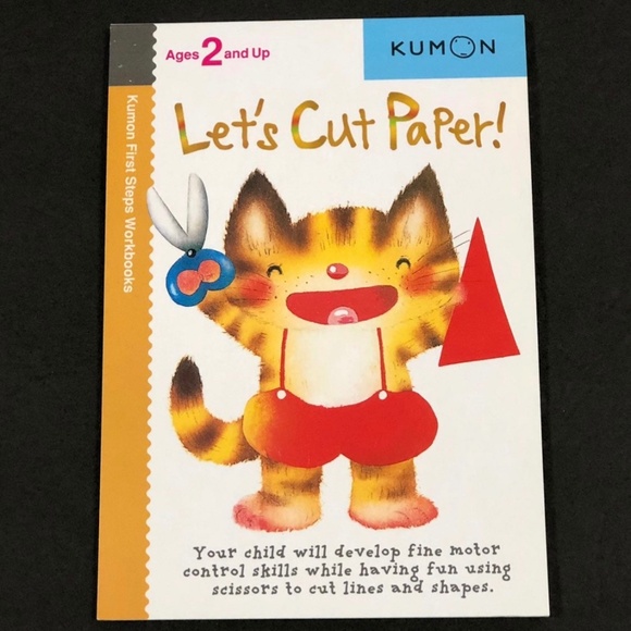 Kumon Let's Cut Paper First Steps Workbook Ages 2 and up - Picture 1 of 5